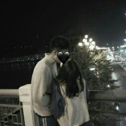 真人情侣头像男女一左一右图文