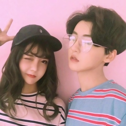 清晰的真人一左一右情侣头像推荐