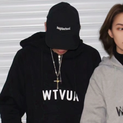 情侣头像一左一右配对真人版，超甜