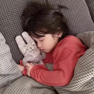 2025真人最新情侣头像，一对两张超有爱