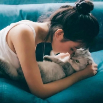 2025超绝的真人高清女生微信头像来啦