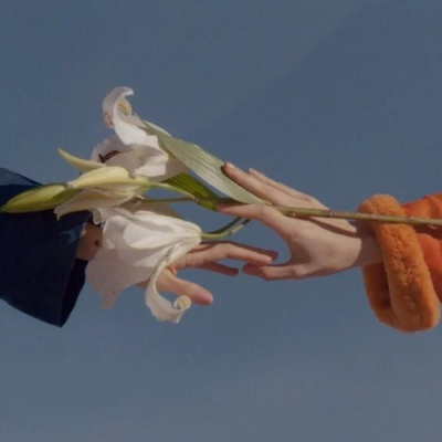 朋友圈背景图片头像