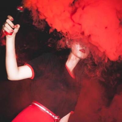 👸2025年必看的QQ非主流女生真人个性头像来啦