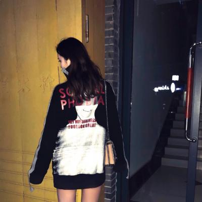 🆒2025时尚潮流超酷一左一右情侣头像图片