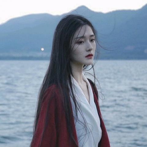 😢唯美又伤感的微信女生头像大全