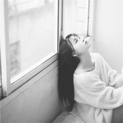 🔥2025超火黑白丧系女生真人图来袭