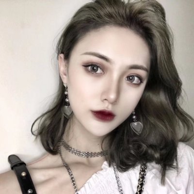 🔥2025最新款真人女生非主流微信头像来袭