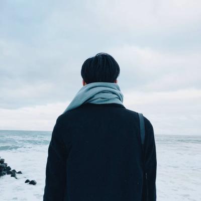 头像简约背影,狠狠拿捏氛围感