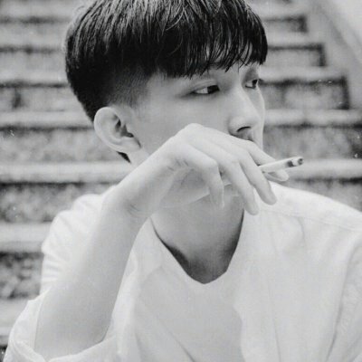 帅到犯规❗ 黑白系冷酷男生头像大全