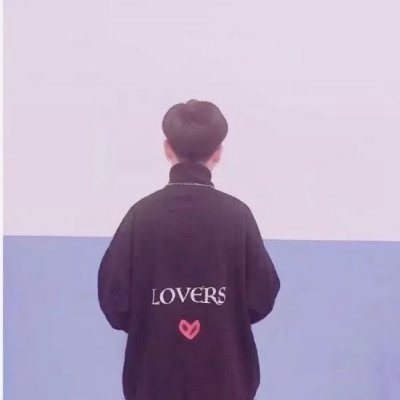 超有氛围感的一男一女情侣背影头像来啦✨