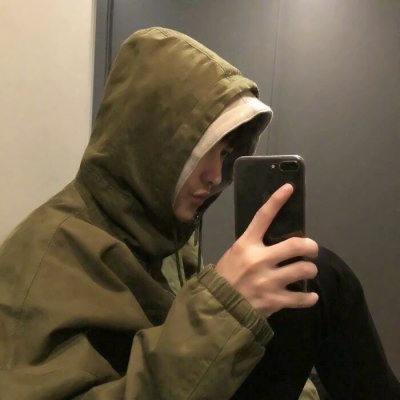 超好看的手机自拍男生头像推荐