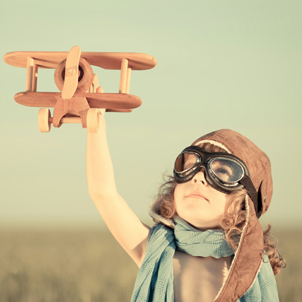 哇塞!超酷小孩飞机梦想头像来啦