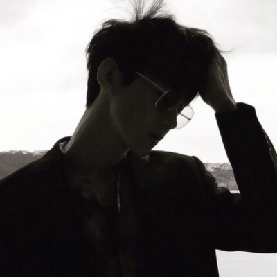 超绝!真人黑白男生头像来袭✨