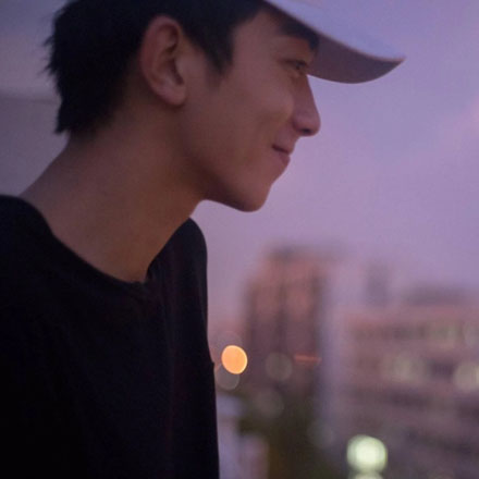 微信头像情侣意境一男一女💕真的爱住了