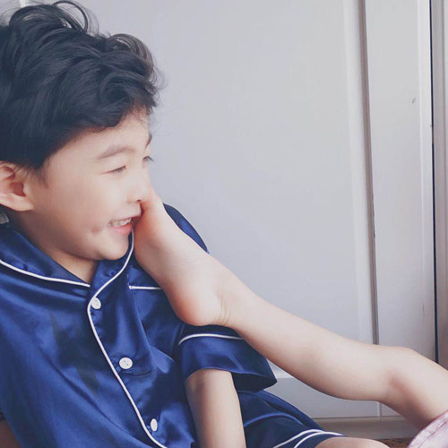 萌娃头像情侣搞怪可爱一对两张图片精选