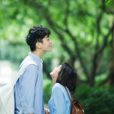 qq情侣头像唯美意境一左一右精选🎀超浪漫