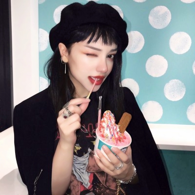 超绝!个性外国美女头像大全