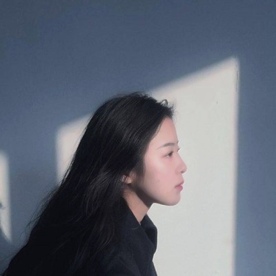 被这组高清女生侧颜头像美哭😭