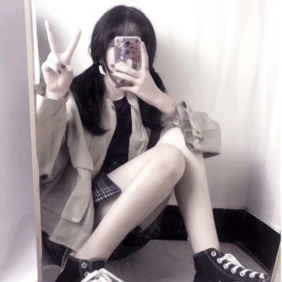 被这组短裙部位女生头像美哭啦🥰