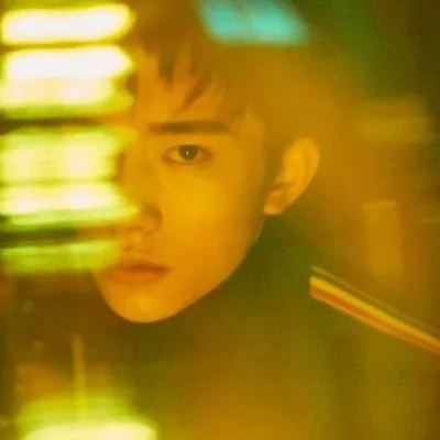 爱啦！意境感拉满的男生真人头像