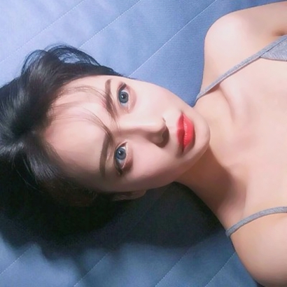 微信必备！个性十足的女生真人头像来啦