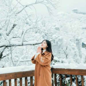 被这张雪景祈祷的女生头像美到心颤