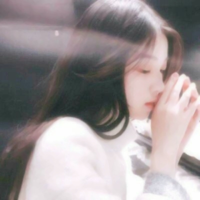 谁懂啊🤩 这侧脸时尚气质女神头像美到心颤