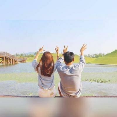 🤩QQ必备！一左一右的情侣意境头像