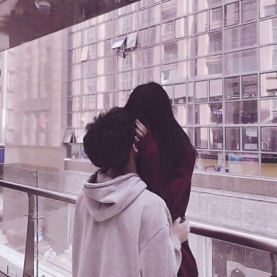 超甜！不露脸的QQ情侣一左一右头像来袭