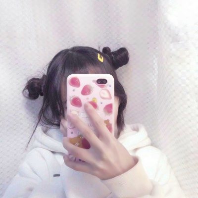 超绝！不露脸的女生闺蜜QQ头像来啦 