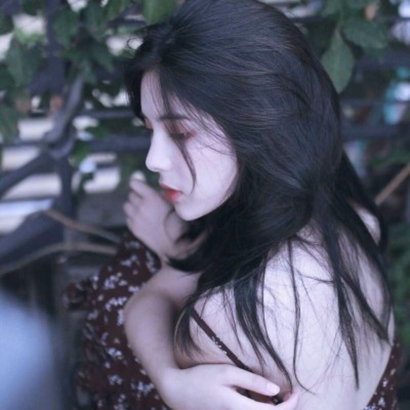 超绝!那些满满伤感意境的女生头像