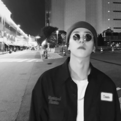 拽酷男生必备QQ头像🔥