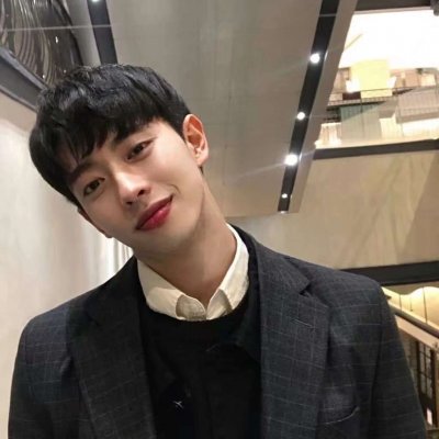 挖到宝啦！真人款禁欲系男生头像