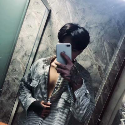 超A预警!拽酷男生必备霸气头像来袭