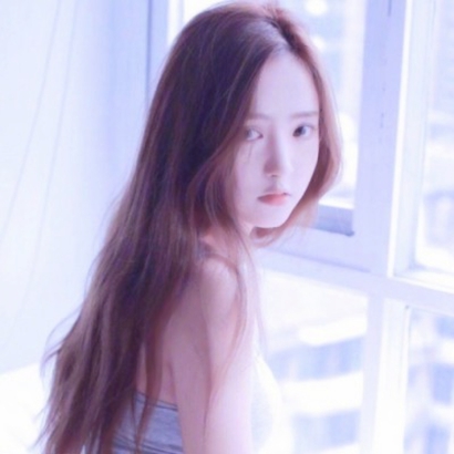 超绝！简单气质唯美的女生微信头像来啦