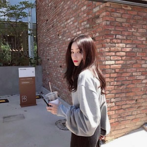 ins风女生微信时尚头像大全|温柔系 / 御姐范 / 甜酷风,一键解锁