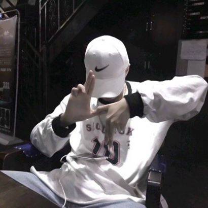 超酷超拽成熟男生头像分享，被帅晕