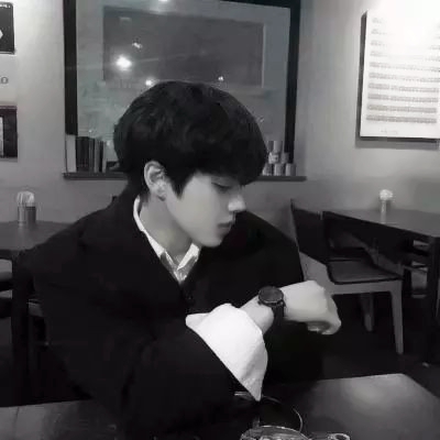 谁懂！这些微信男神头像帅到我心巴上