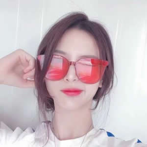 戴眼镜女生头像大集合