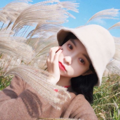 绝美!女生唯美时尚头像大全