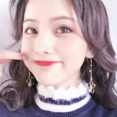 2025超绝的真人女生潮流头像图片