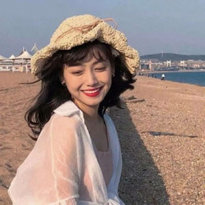 2025最新女生头像大全:唯美时尚风合集,温柔高级感头像任你选!