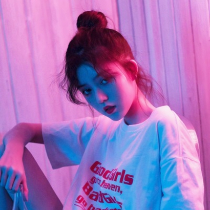 超酷的女生微信头像分享