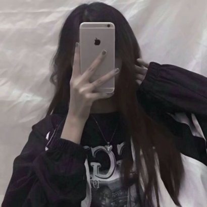 手机控女生头像分享