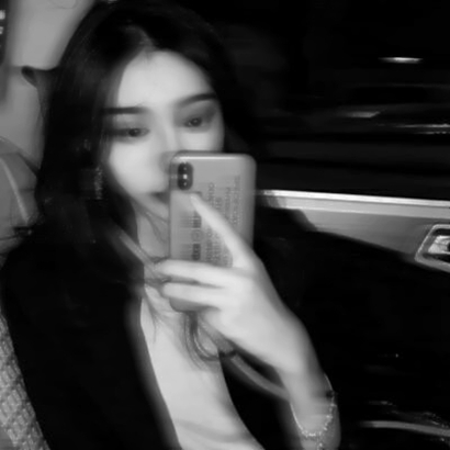 氛围感女生模糊头像|柔焦模糊设计,自带温柔滤镜超吸睛