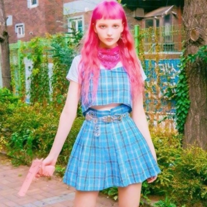 高颜值女生染发头像推荐：短发 / 长发染发款，百搭又吸睛