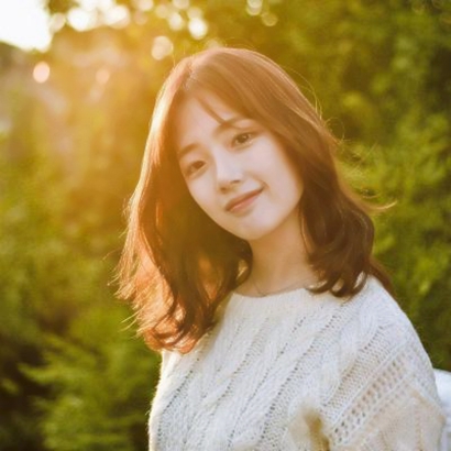 2026热门气质文艺女生头像|低饱和色调,文艺感直接拉满