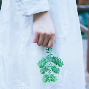 超治愈小清新女生部位头像合集，低饱和色调适配各社交平台