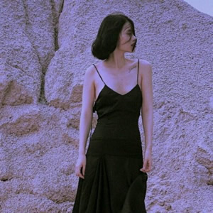 冷艳风高清女生头像合集|气质出众,适配各社交平台