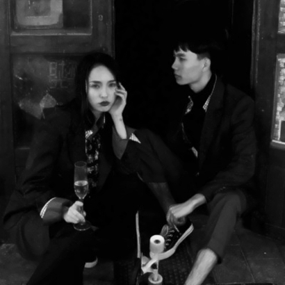 高冷黑暗风QQ情侣头像｜氛围感拉满，小众不撞款